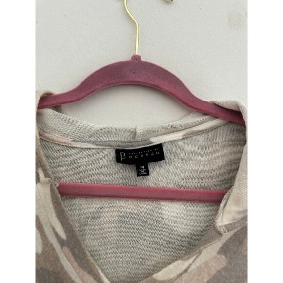 BOBEAU Women's Camo Lightweight Hooded Sweater | Size Medium - Picture 3 of 4
